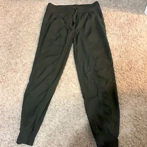 NWOT Lululemon Dance Studio Jogger